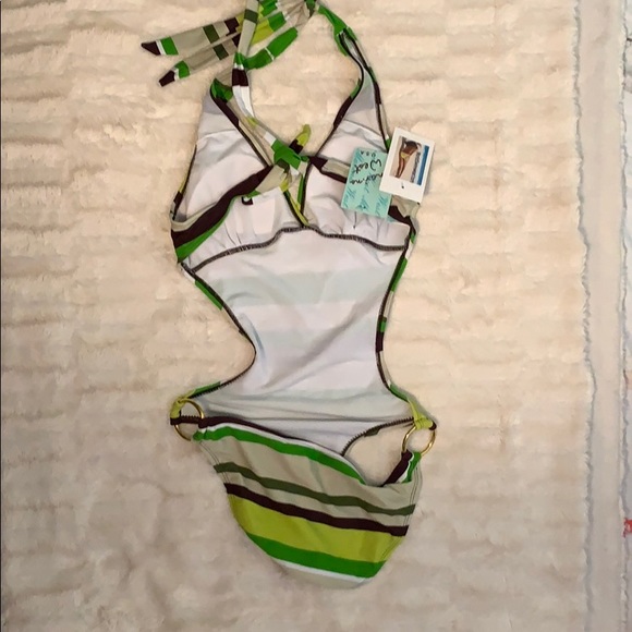 Ladies open back one piece swimsuit - Picture 3 of 4